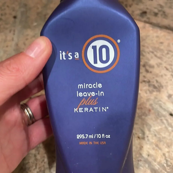 It’s a 10 miracle leave in plus keratin - Picture 3 of 6